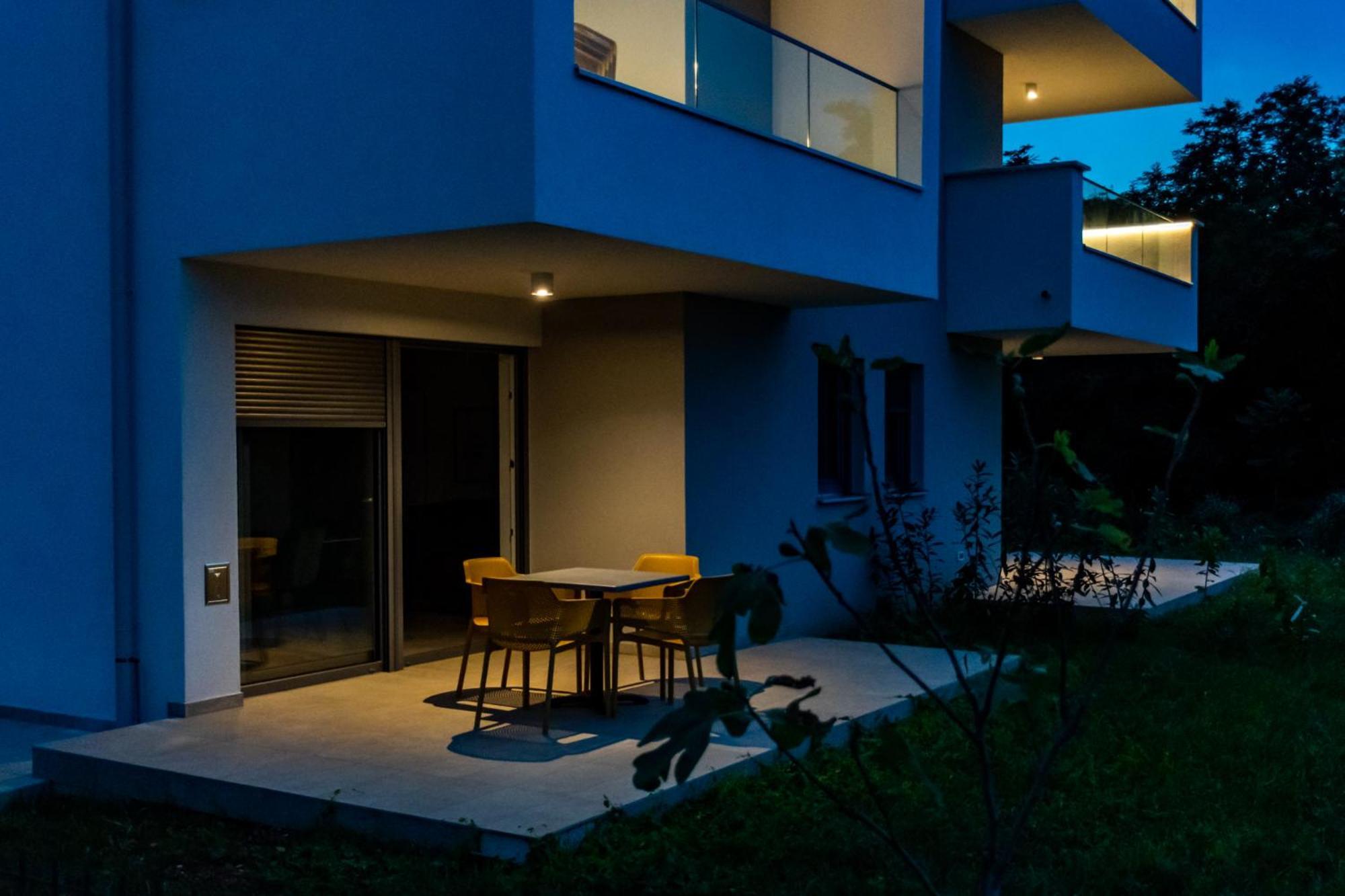Baden Resort Basanija, Umag-With Sea View, Parking And 300M From The Beach ภายนอก รูปภาพ