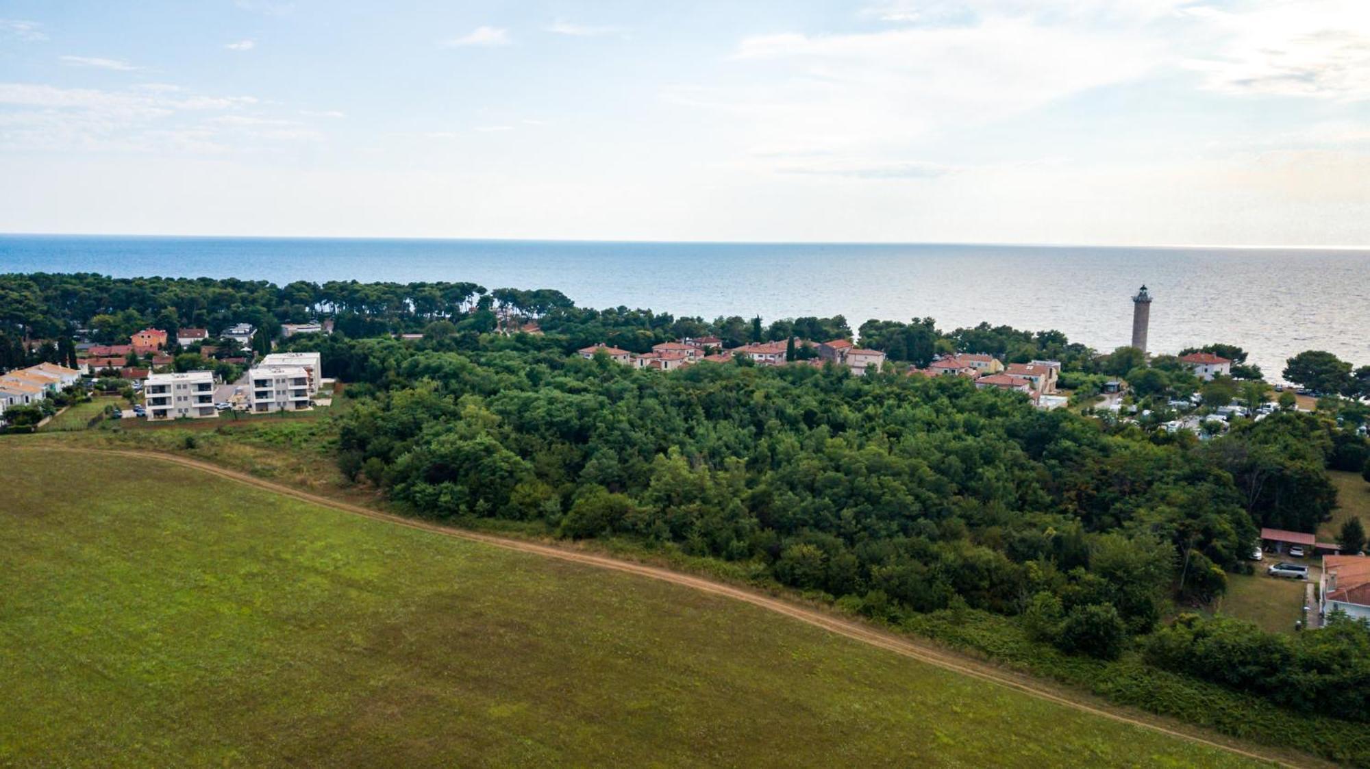 Baden Resort Basanija, Umag-With Sea View, Parking And 300M From The Beach ภายนอก รูปภาพ